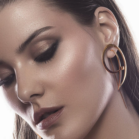 Beautiful Women's ear wearing Sterling Silver Gold Plated Earrings 