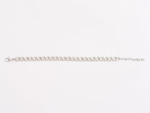 The Silver Interlinked- Neckchain & Bracelet Gift Set